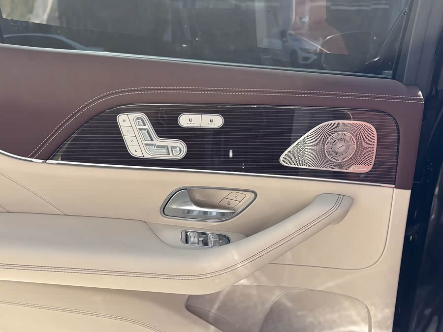 Mercedes-Benz Maybach GLS 2022 #15 Mercedes-Benz Maybach GLS 2022 صورة سيارة #15