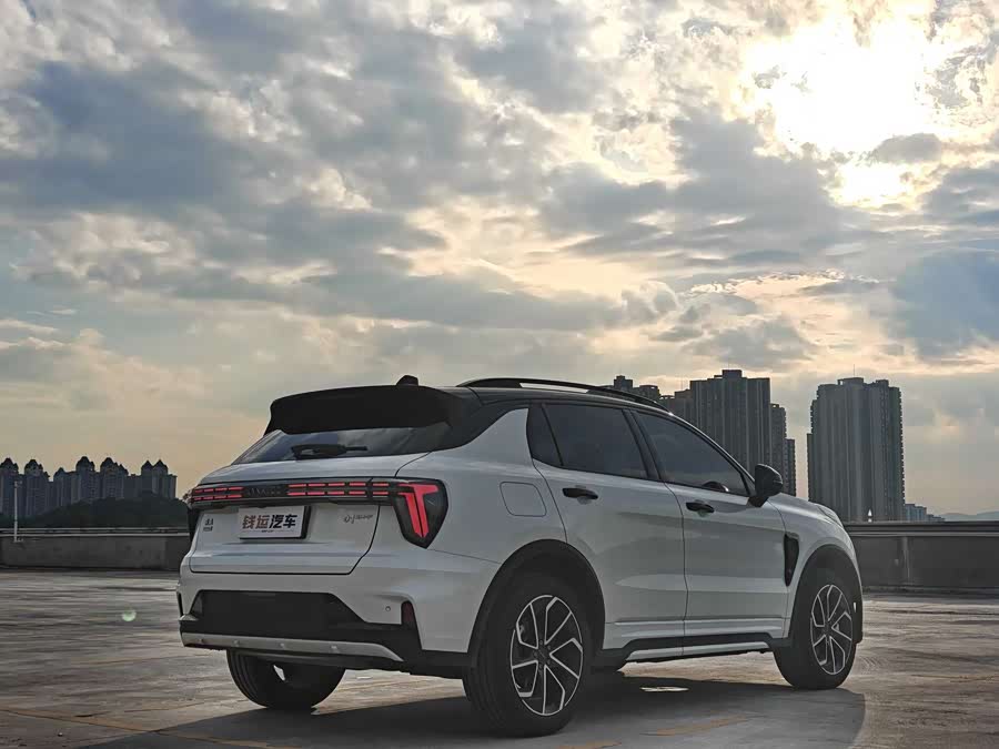 Lynk & Co 01 2022 image de voiture #15