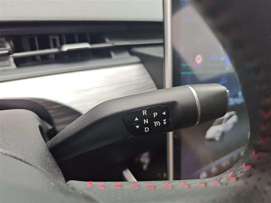 哪吒汽车 哪吒AYA 2024 汽车图片 #15