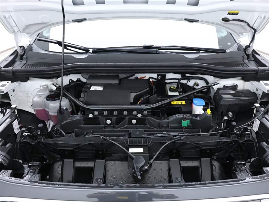 Audi Q4 e-tron 2024 immagine di auto #15