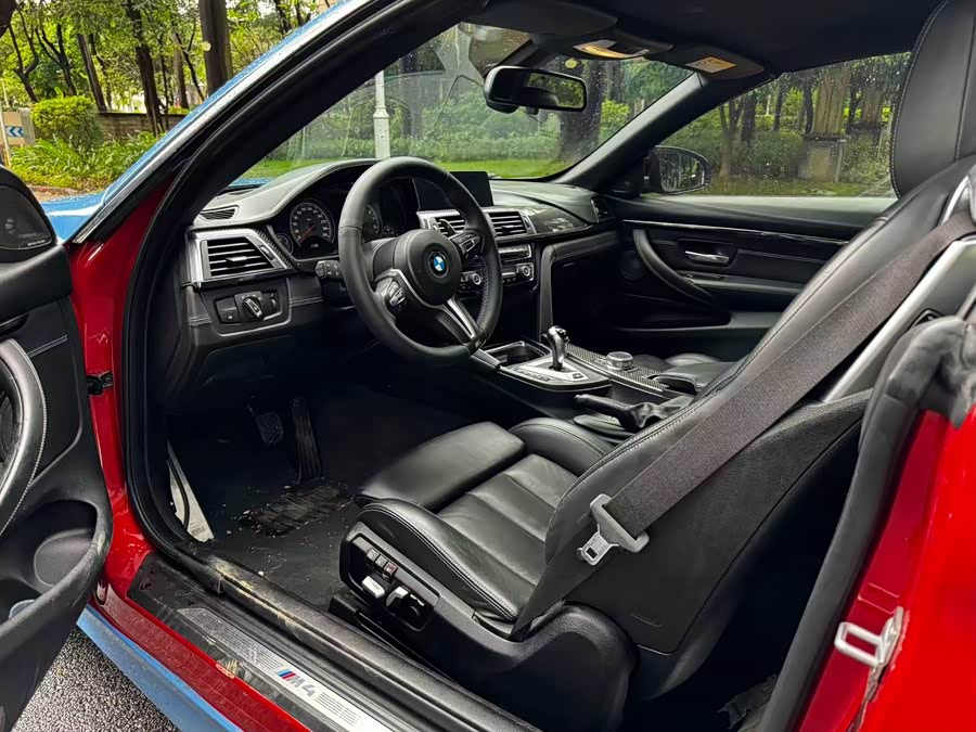 BMW M4 2019 car image #15