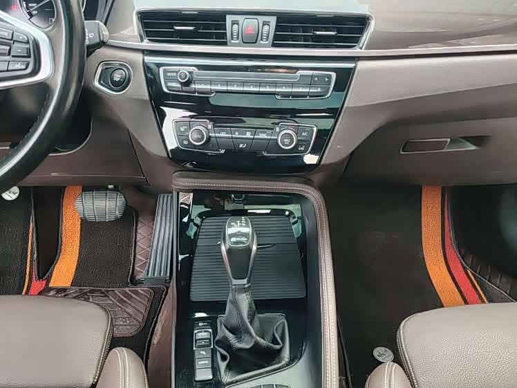 BMW X1 New Energy 2018 #15 BMW X1 New Energy 2018 car image #15