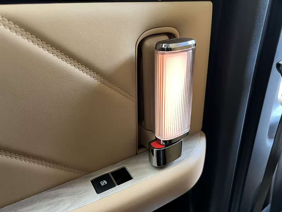 GAC Trumpchi E8 New Energy 2024 #15 GAC Trumpchi E8 New Energy 2024 immagine di auto #15