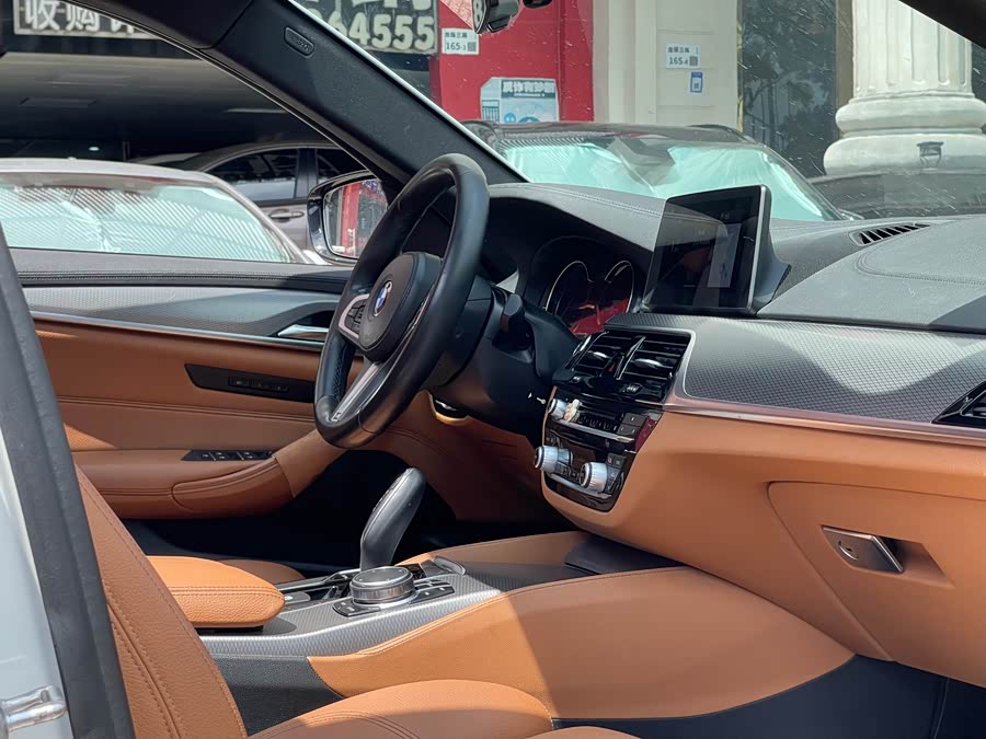 BMW 5 Series (Imported) 2018 #15 BMW 5 Series (Imported) 2018 car image #15