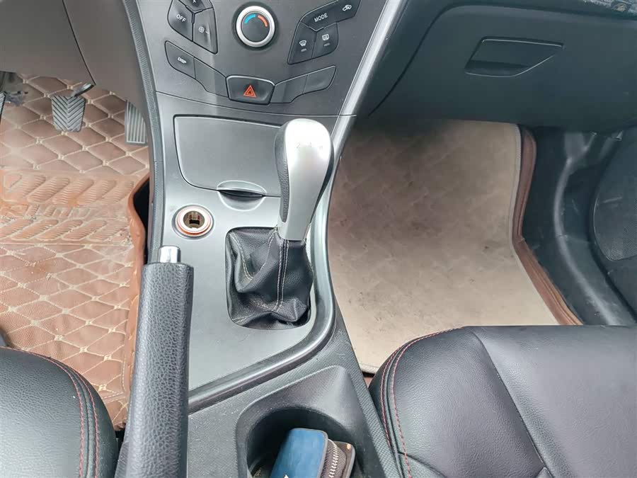 GAC Trumpchi GA3 2013 #15 GAC Trumpchi GA3 2013 изображение автомобиля #15