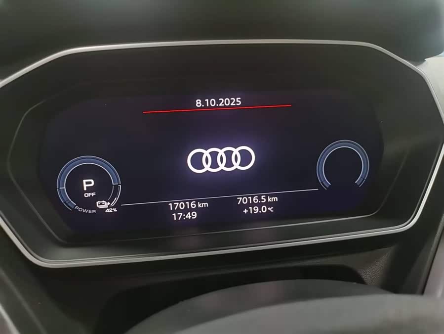 Audi Q4 e-tron 2024 #15 Audi Q4 e-tron 2024 immagine di auto #15