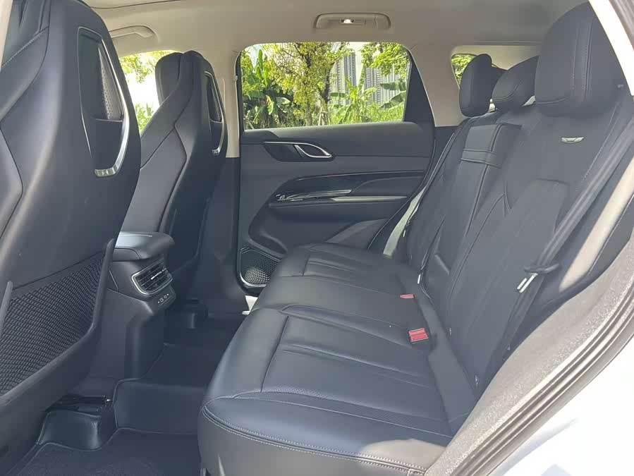 HongQi HS3 2023 car image #15