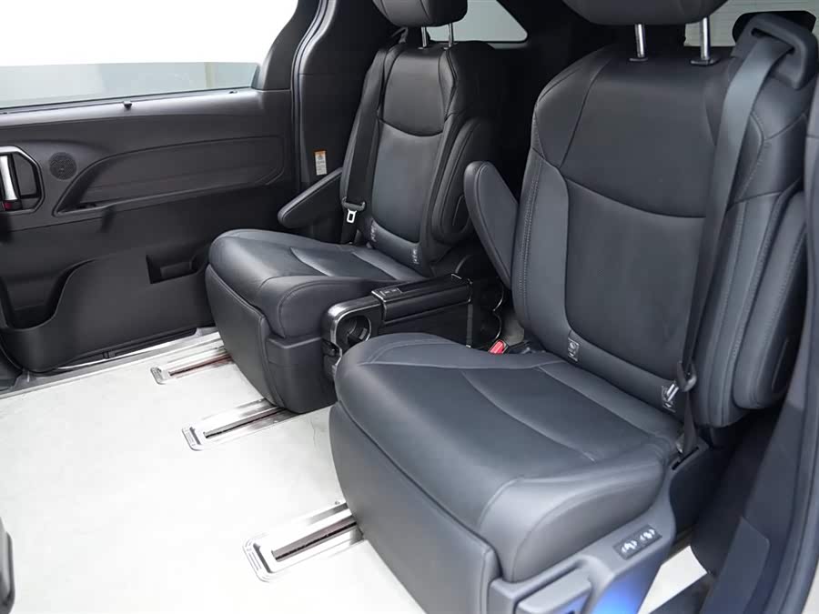 丰田 赛那SIENNA 2021 #15 丰田 赛那SIENNA 2021 汽车图片 #15