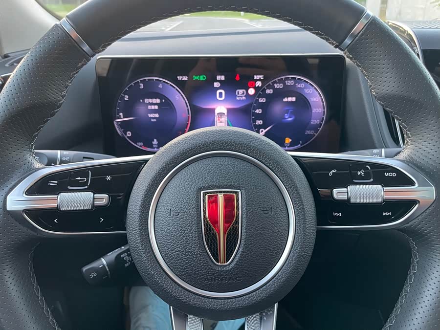 HongQi HS3 2023 car image #15