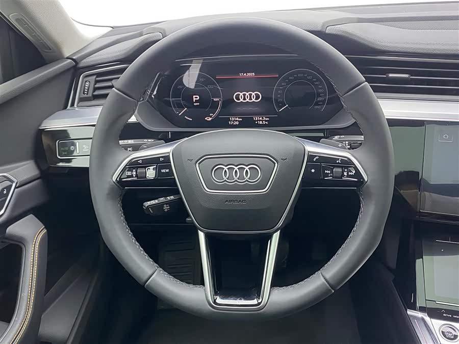 Mercedes-Benz SLK AMG 2025 #15 Mercedes-Benz SLK AMG 2025 صورة سيارة #15