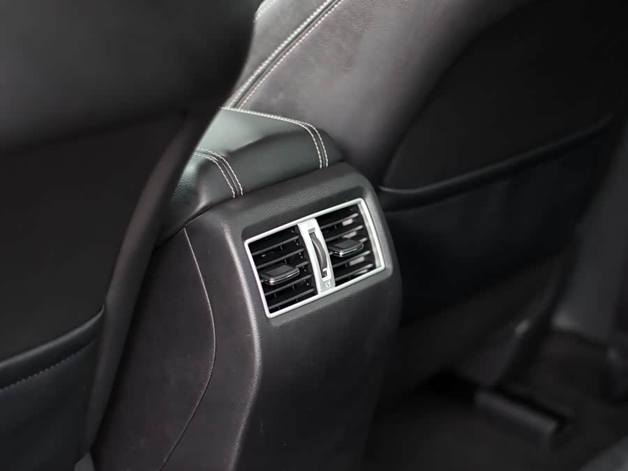 Nissan Maxima 2018 imagen de coche #15