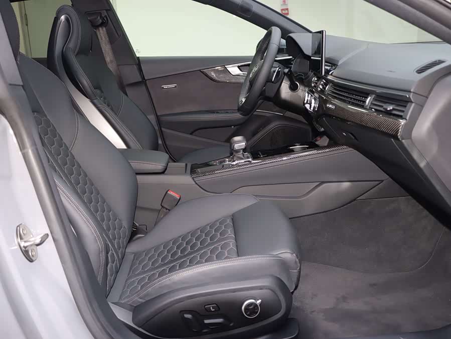 Audi RS 5 2022 car image #15