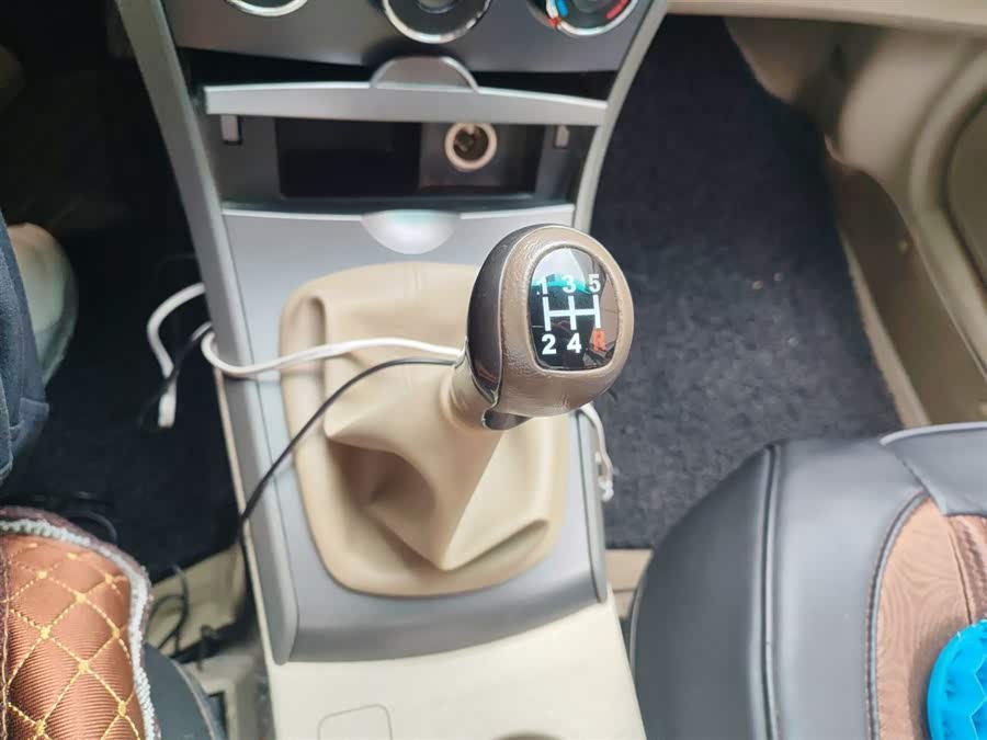 BYD L3 2013 immagine di auto #15