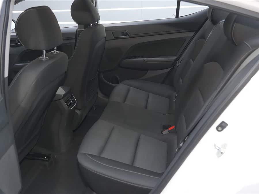 Hyundai Elantra AD 2018 car image #15