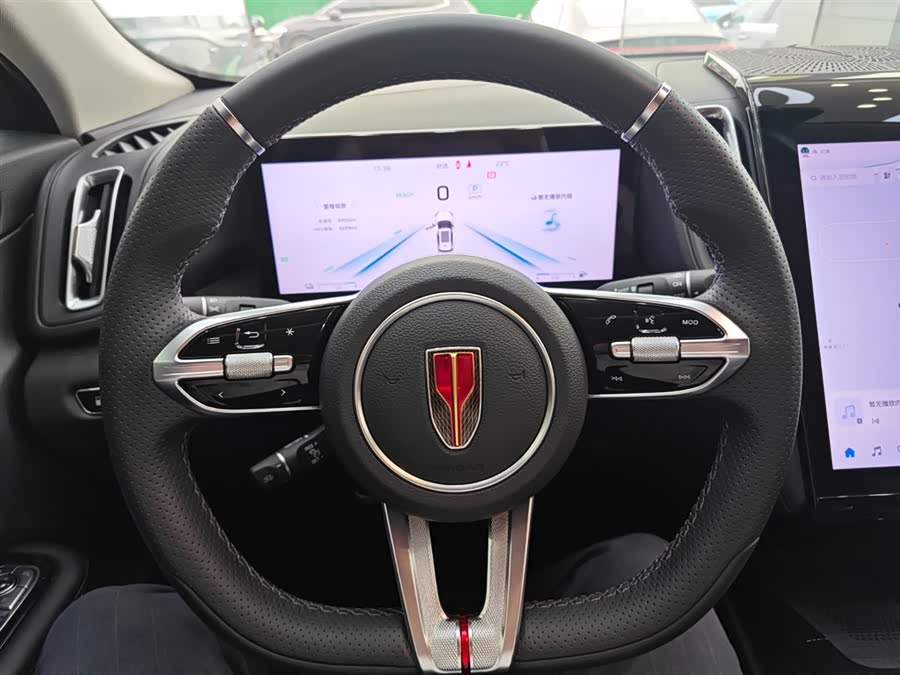 HongQi HS3 PHEV 2024 #15 HongQi HS3 PHEV 2024 car image #15