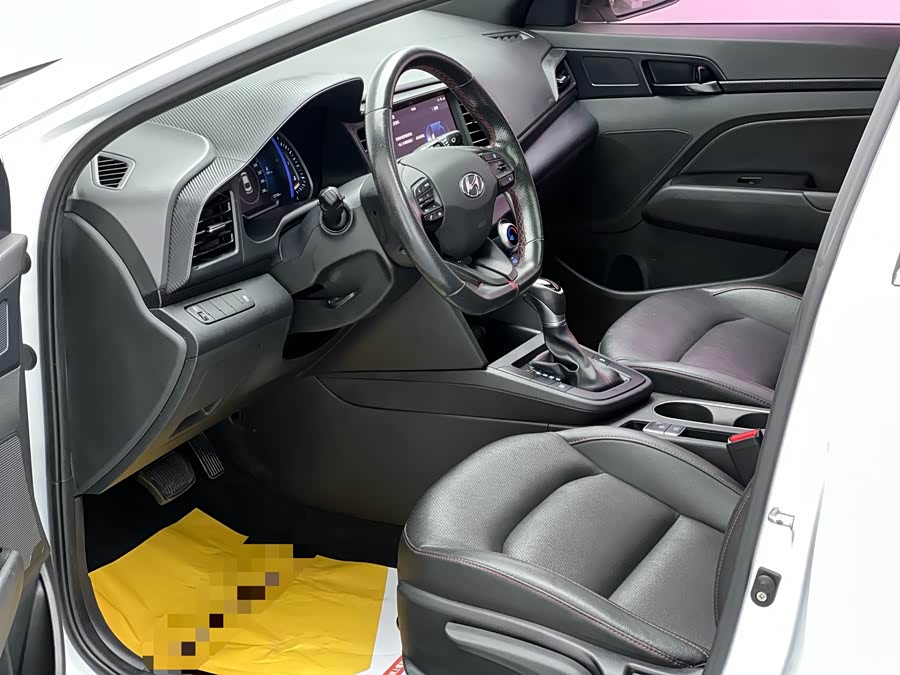 Hyundai C3R 2020 car image #15