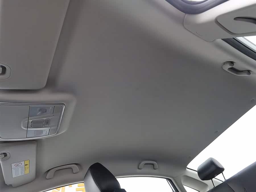 Changan Eado EV 2023 immagine di auto #15