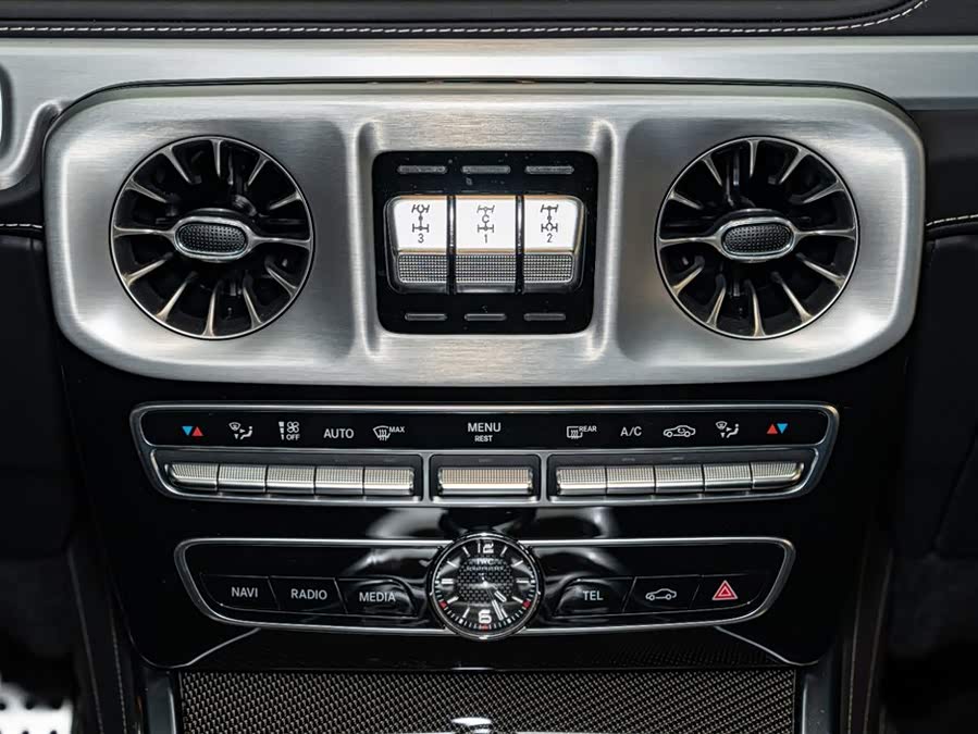 Mercedes-Benz G AMG 2024 صورة سيارة #15