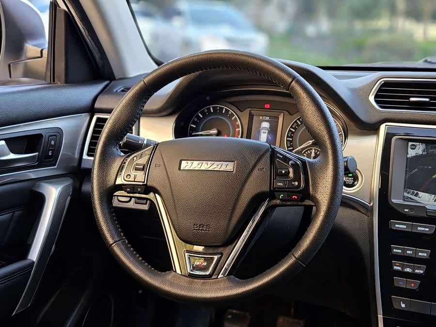 Haval H2 2016 immagine di auto #15