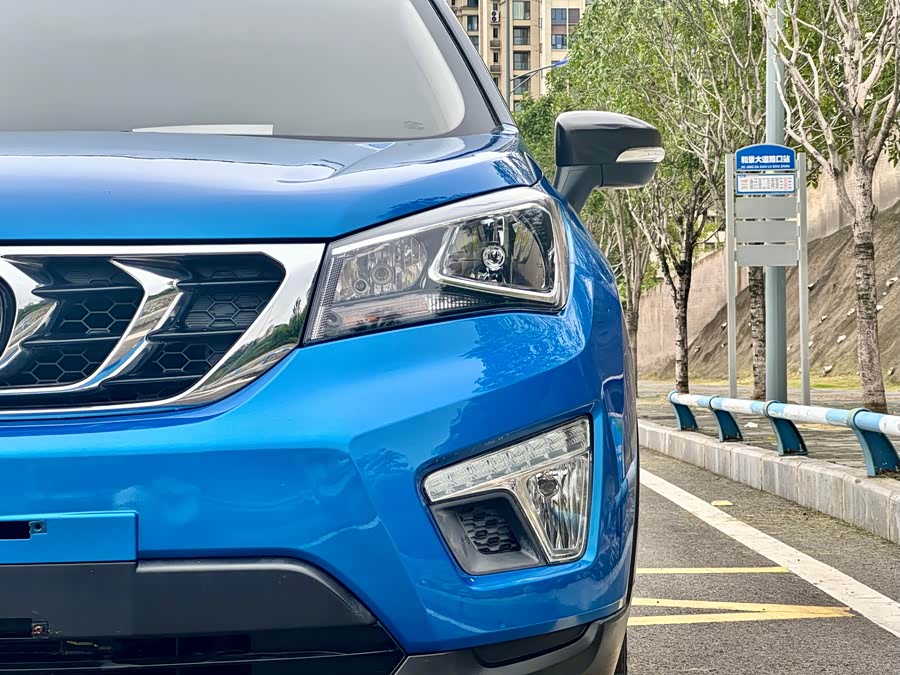 Changan CS15 2016 #15 Changan CS15 2016 صورة سيارة #15