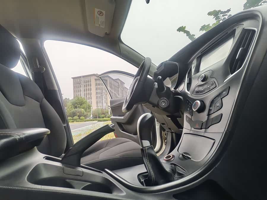 GAC Trumpchi GA3 2014 car image #15