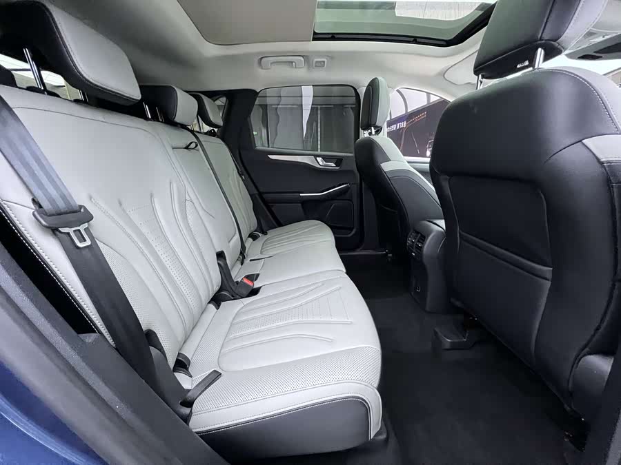 Ford Escape 2021 immagine di auto #15