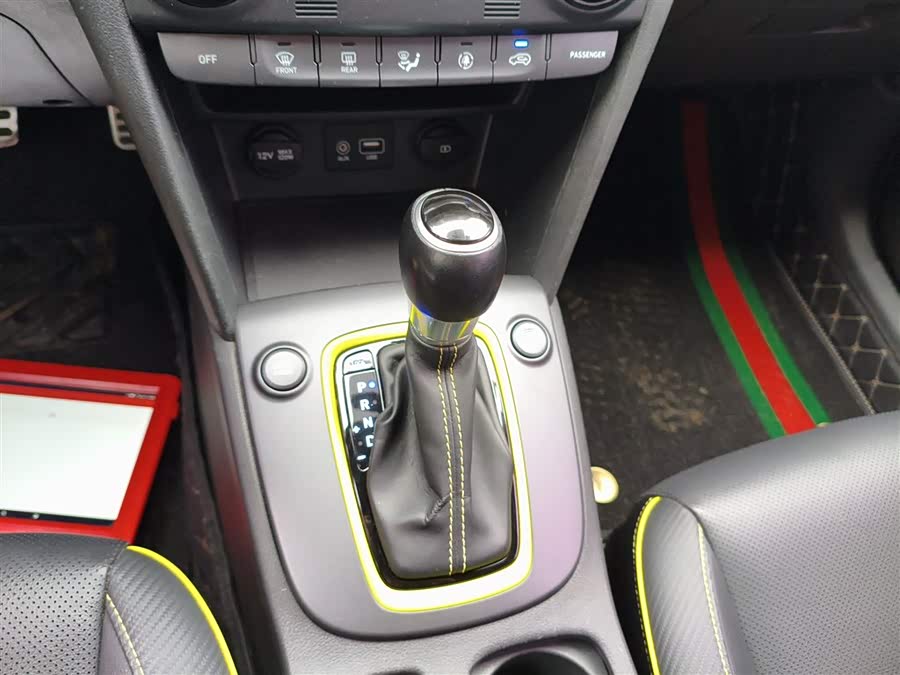 Hyundai ENCINO 2018 imagem de carro #15