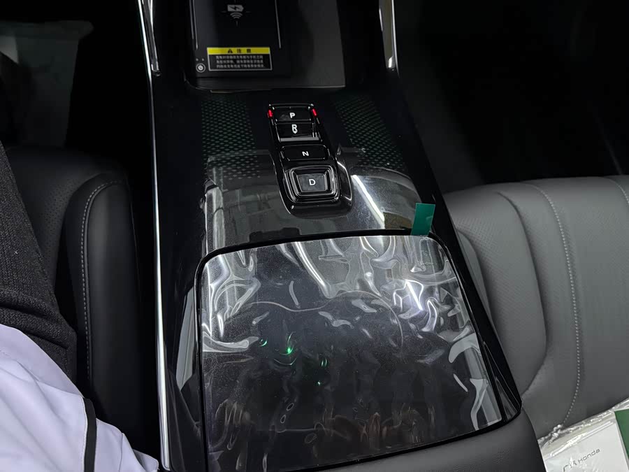 Honda P7 2025 car image #15