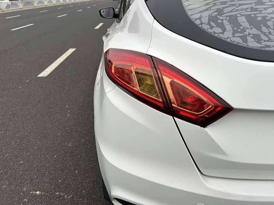 Changan Eado XT 2016 car image #15