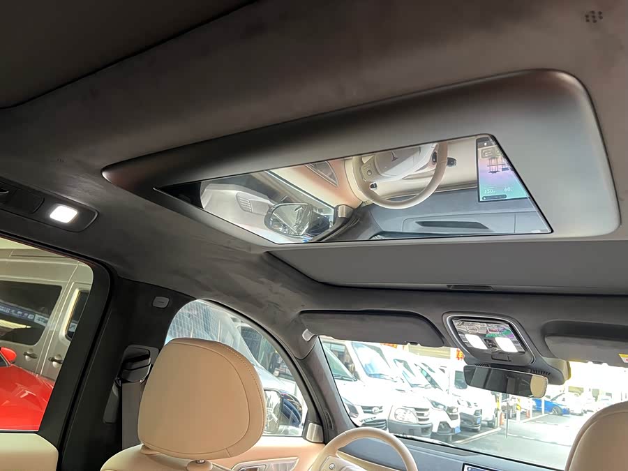 Deepal S09 2025 car image #15