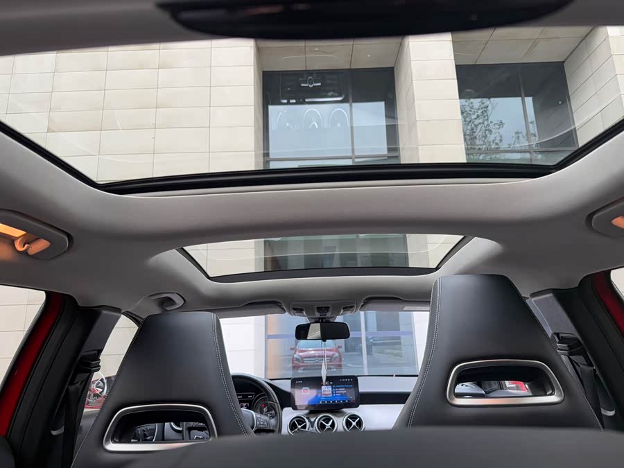 Mercedes-Benz GLA Class (Imported) 2014 #15 Mercedes-Benz GLA Class (Imported) 2014 car image #15