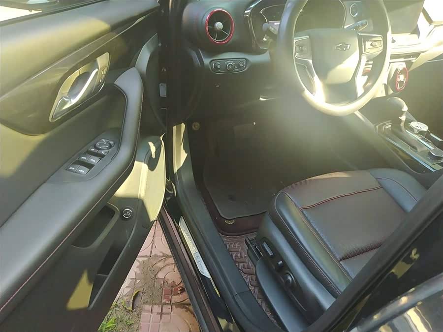 Chevrolet Blazer 2021 car image #15