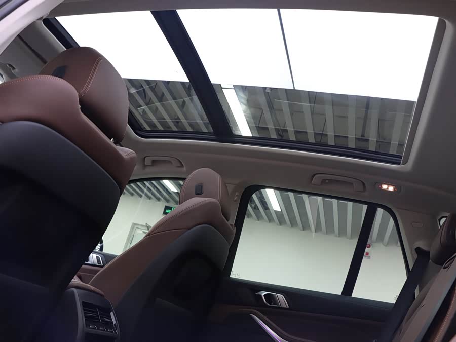 BMW X5 (Imported) 2022 #15 BMW X5 (Imported) 2022 car image #15