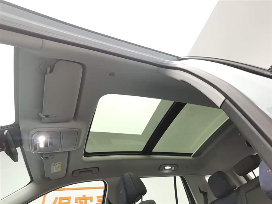 Chevrolet Equinox Plus 2024 car image #15