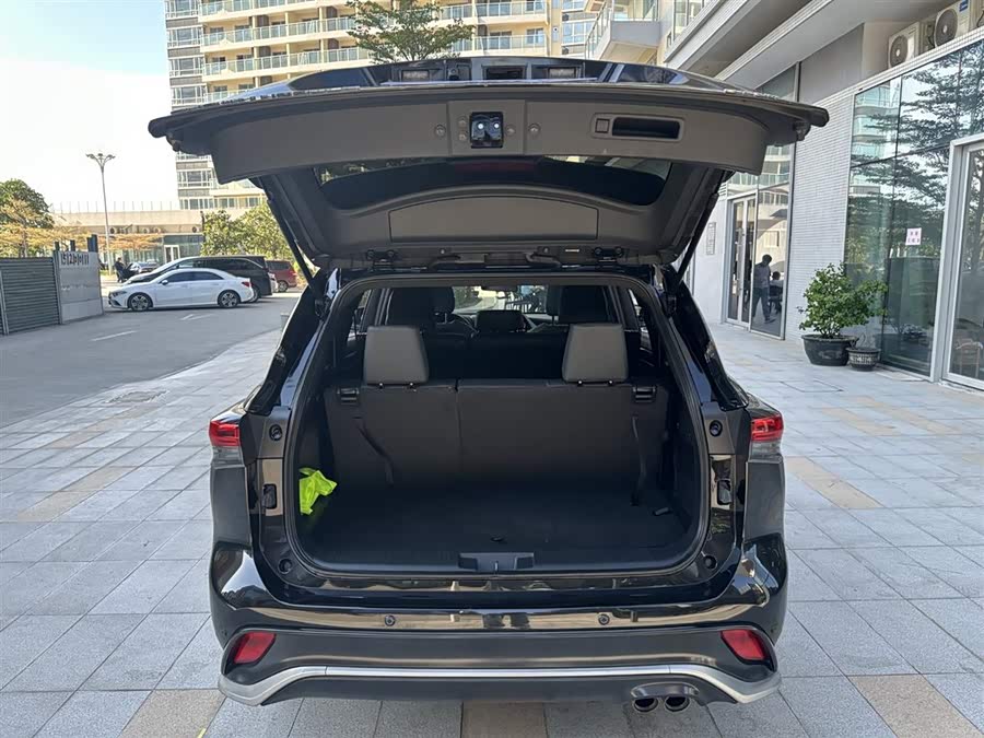 Toyota Crown Kluger 2021 car image #15