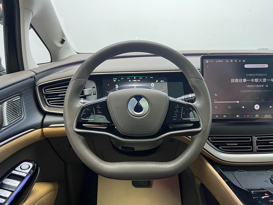 腾势 腾势D9 2023 汽车图片 #15