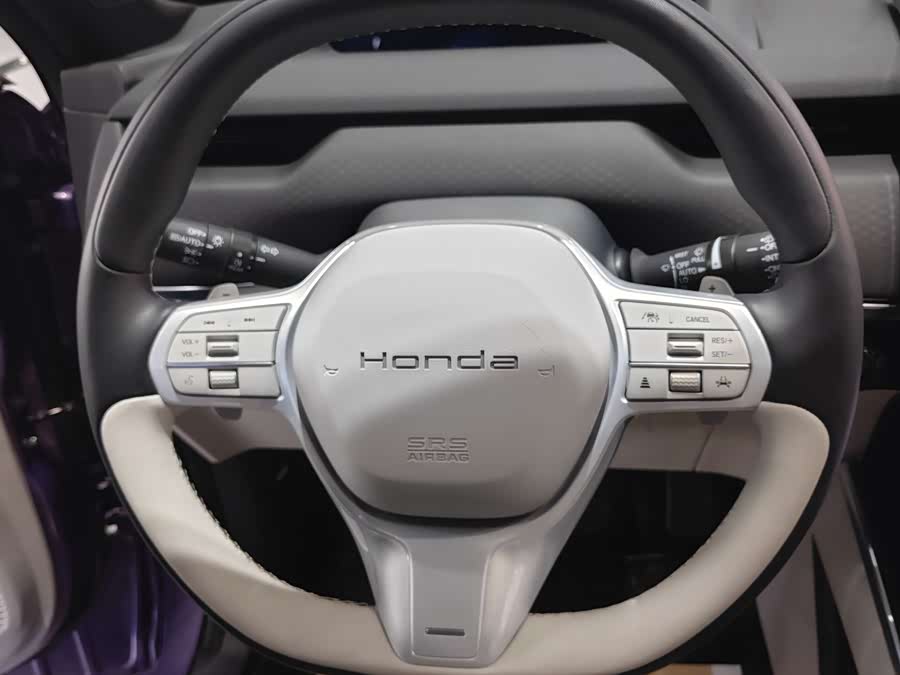 Honda P7 2025 car image #15