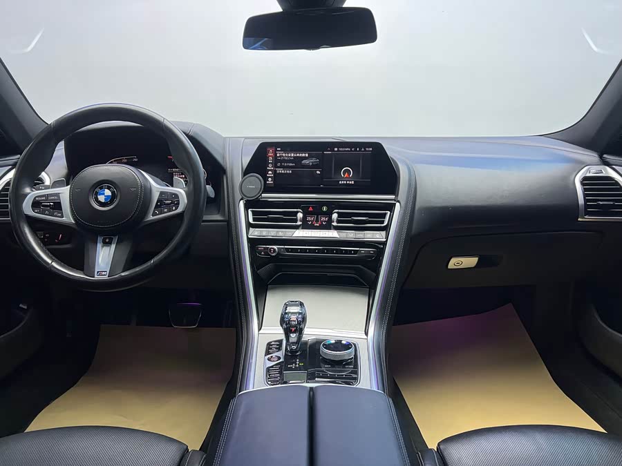 BMW 8 Series 2020 #15 BMW 8 Series 2020 car image #15