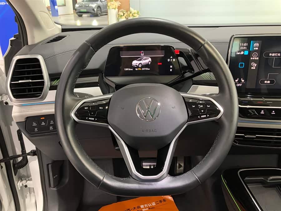 Volkswagen ID.6 Crozz 2023 immagine di auto #15