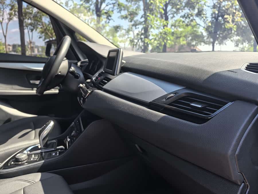 BMW 2 Series Gran Tourer 2019 car image #15