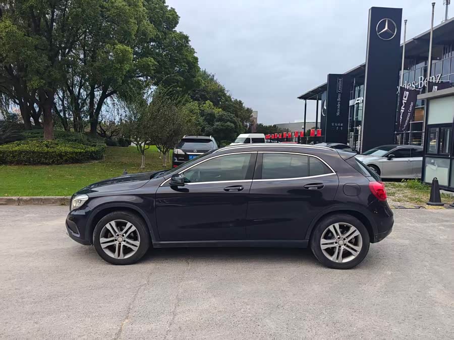 Mercedes-Benz GLA Class (Imported) 2015 #15 Mercedes-Benz GLA Class (Imported) 2015 car image #15