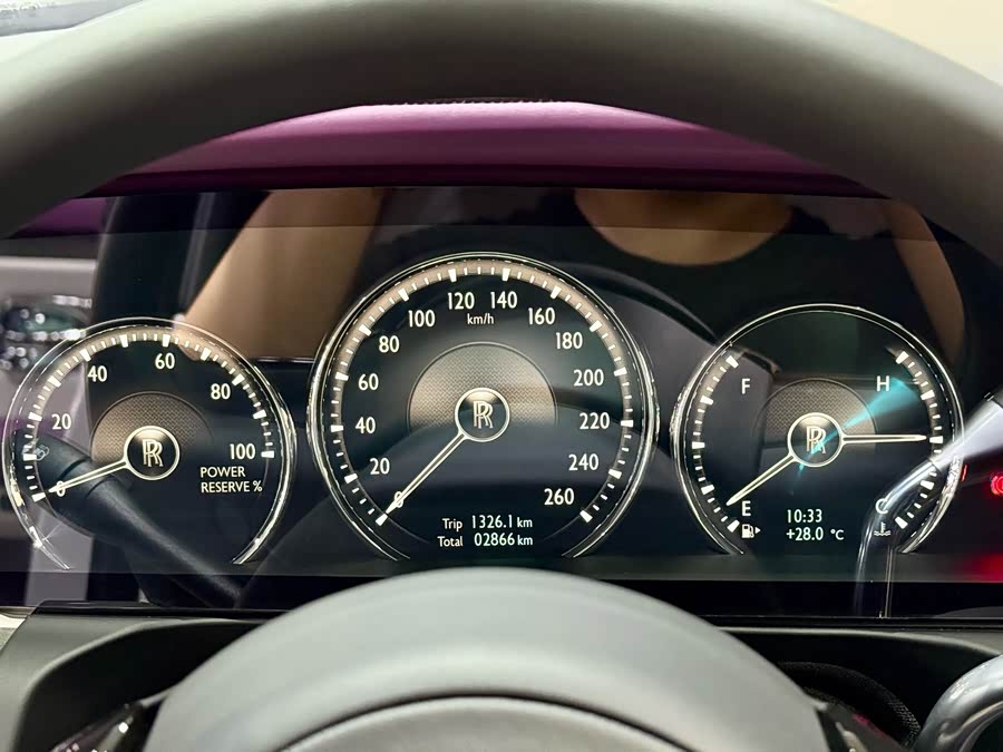 劳斯莱斯 古思特 2023 汽车图片 #15