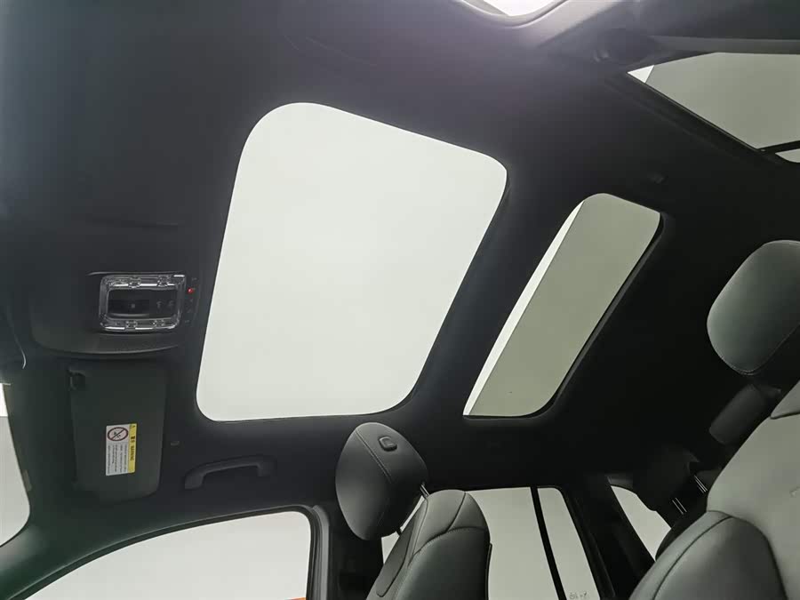 Mercedes-Benz GLB AMG 2023 immagine di auto #15