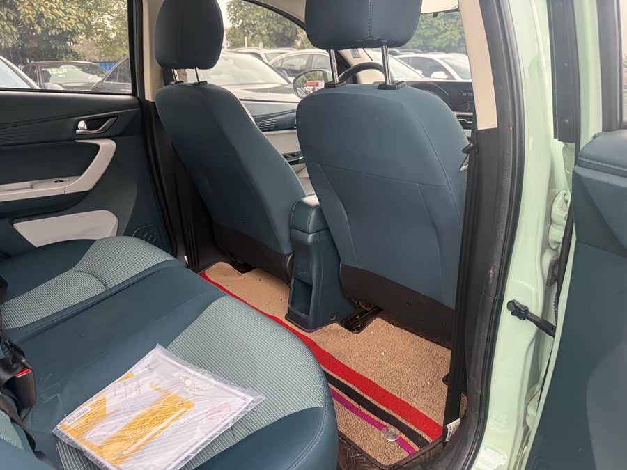 Changan BenBen E-Star 2023 car image #15