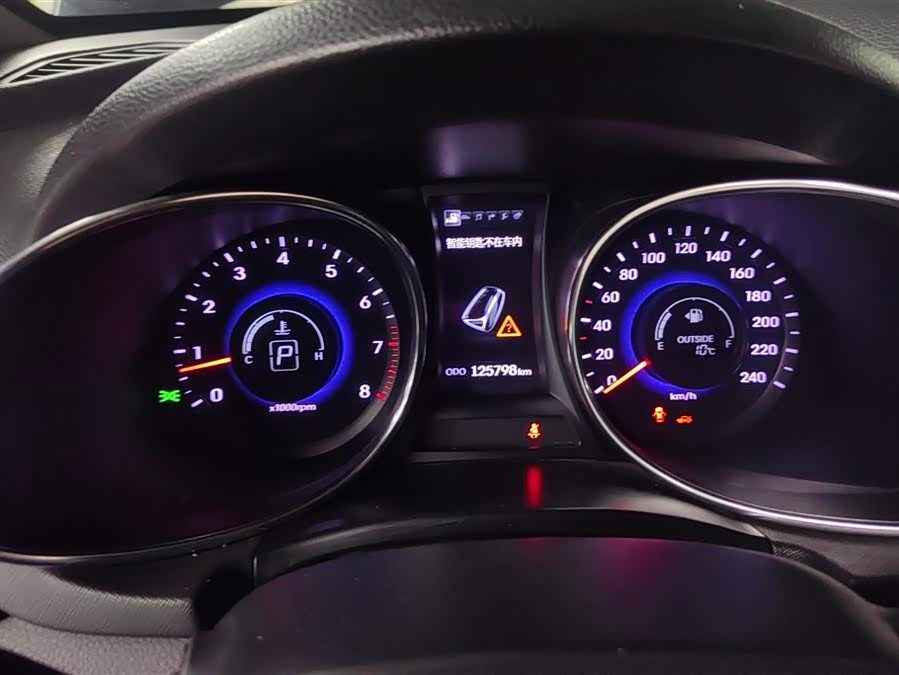 Hyundai Santa Fe (Imported) 2013 car image #15