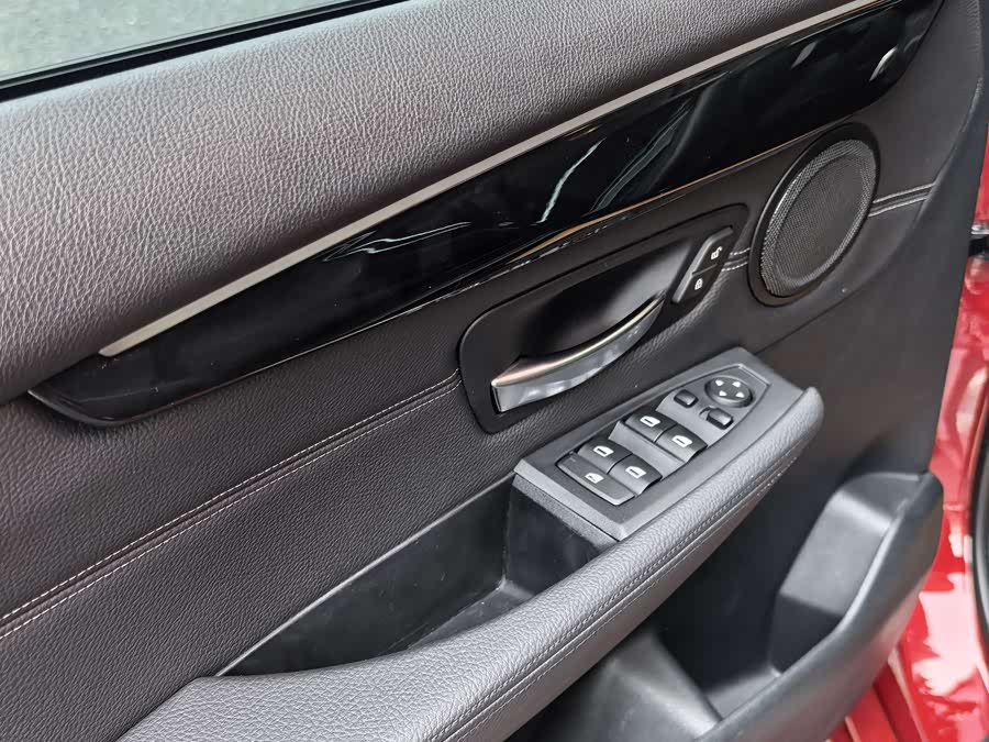 BMW 2 Series Tourer (Imported) 2014 immagine di auto #15