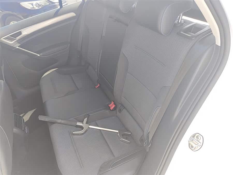 Volkswagen Golf Pure Electric 2020 imagen de coche #15