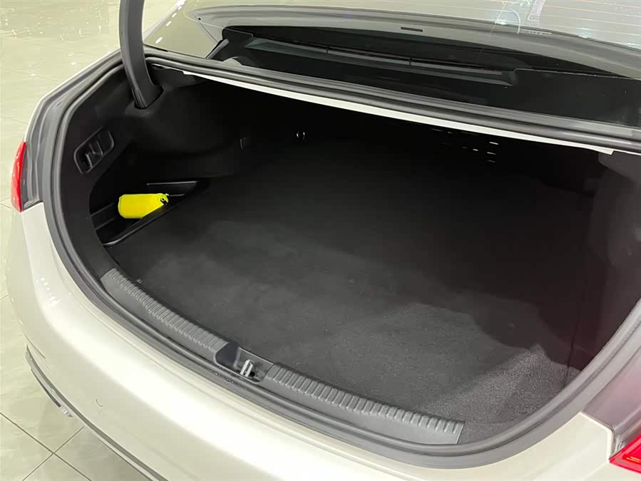 Mercedes-Benz C Class New Energy 2023 #15 Mercedes-Benz C Class New Energy 2023 immagine di auto #15