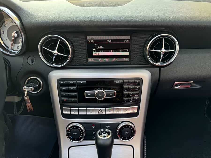 Mercedes-Benz SLK Class 2015 #15 Mercedes-Benz SLK Class 2015 car image #15