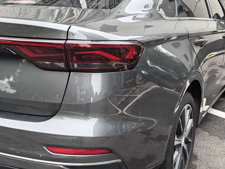 GEELY 2022 car image #15